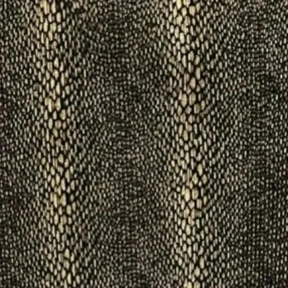 💟Reptile Print  Sleeveless Top - Picture 3 of 10